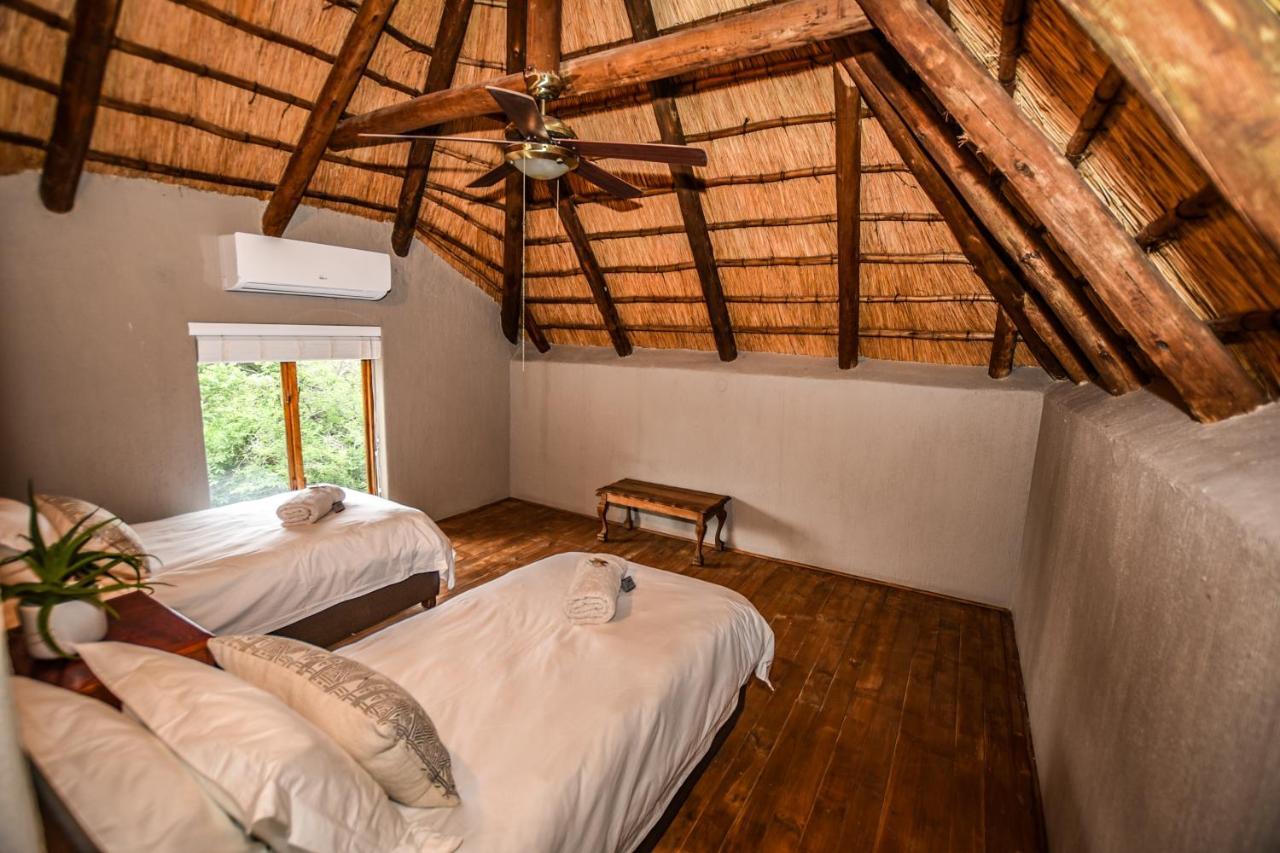 Khiza Bush Retreat Villa Hoedspruit Exterior photo